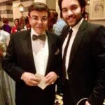 Sherif Ramzy Instagram - كل يوم هذه الصناعة بتفقد عمود رئيسي من أعمدتها وللأسف مبيتعوضش ولا بييجي حد شبهه ربنا يرحم النجم و الفنان الكبير سمير صبري و يسكنه فسيح جناته عطاء هذا الرجل مكانش ليه حدود فنياً و إنسانياً
