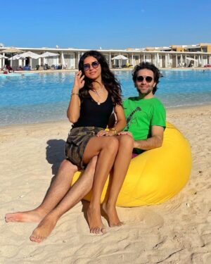 Sherif Ramzy Instagram - Summer mode: activated. 🏝🌊☀️💛