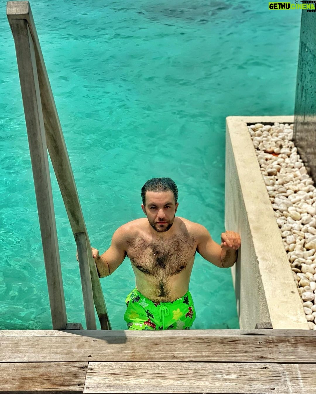 Sherif Ramzy Instagram - صباح الخير علي الحلوين قوي 🏝🌞⛵️