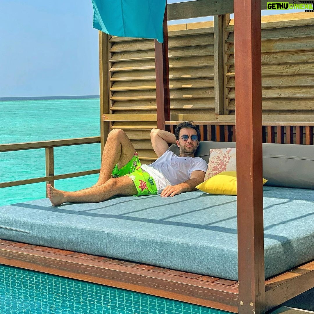 Sherif Ramzy Instagram - Nature is the greatest place to heal and recharge. Furaveri Maldives