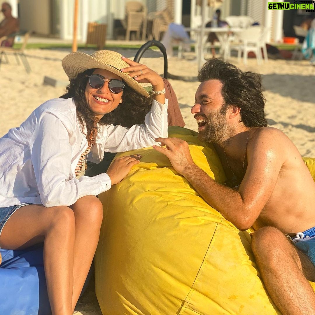Sherif Ramzy Instagram - Happy Valentine’s Day to the love of my heart I love you my precious jewel ❤️❤️❤️❤️❤️❤️❤️