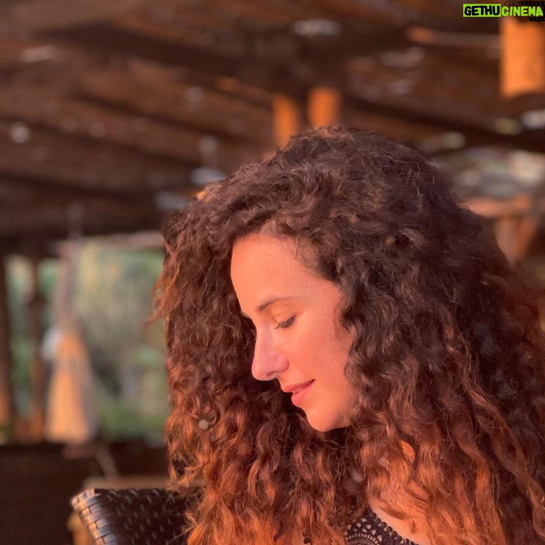 Sherry Adel Instagram - I love a natural look in pictures
