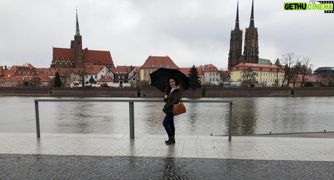 Sherry Adel Instagram - 🌨 #poland #photooftheday #fashion #instamood #me #fun #likes #art