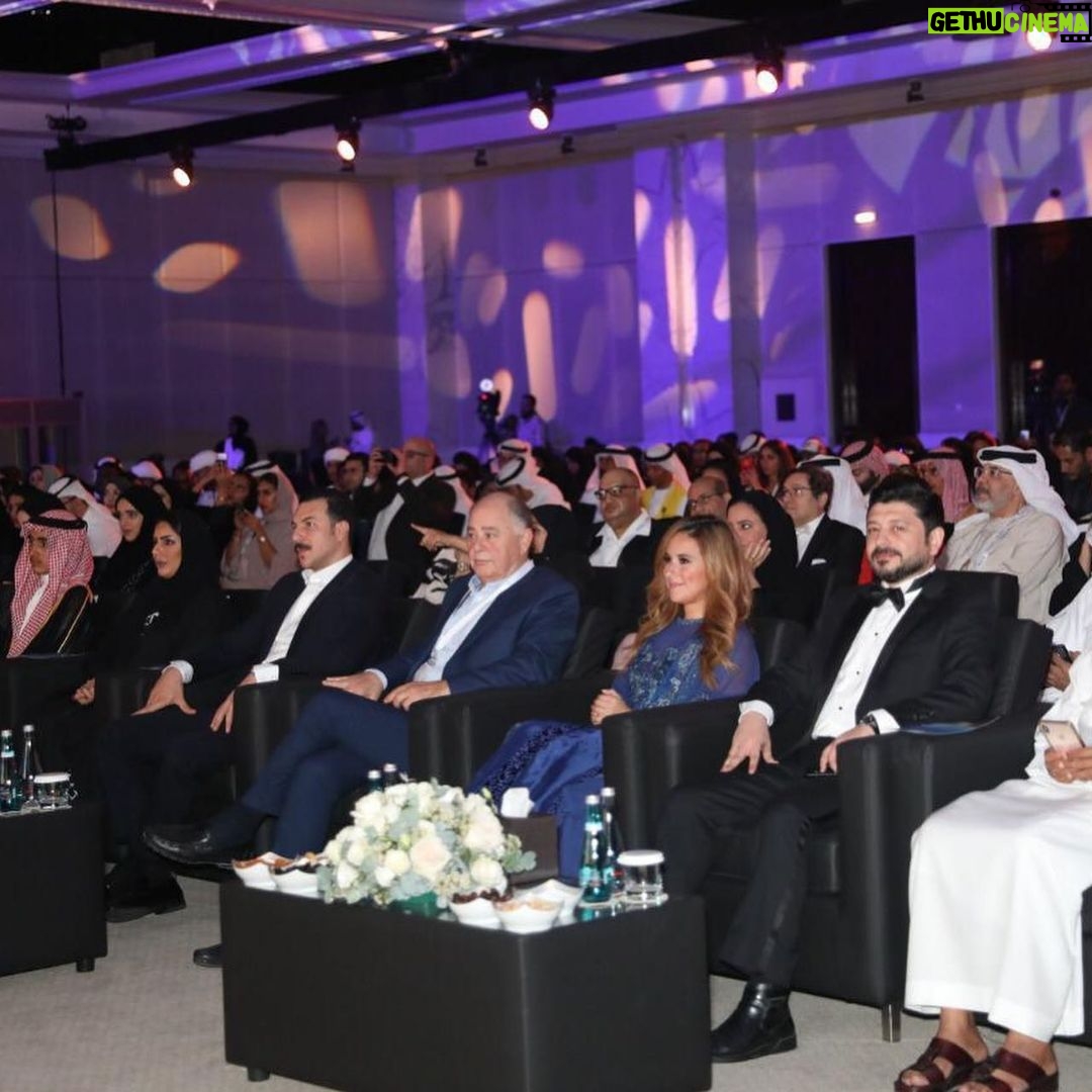 Sherry Adel Instagram - سمو الشيخة جواهر بنت عبد الله القاسمي مديرة مهرجان الشارقة السينمائي الدولي لسينما الاطفال و الشباب ❤️