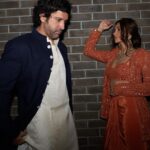 Shibani Dandekar Instagram - With my fav guy @faroutakhtar in my fav @arpitamehtaofficial 🧡 @arpitamehtaofficial 🍊 styled by @divyakdsouza and team @baidkriti @thebombaydressman hair @azima_toppo necklace and rings by @irasvafinejewellery earrings by @tdfdiamondsandgold photos by @leroifoto