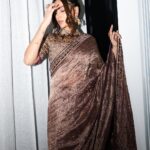 Shibani Dandekar Instagram - A Diwali dream wearing @taruntahiliani for the first time ✨❤️ thank you to my wonderful stylist @divyakdsouza and his incredible team @baidkriti @thebombaydressman ⭐️ you guys are just the best and make the madness of this season feel so serene! jewerly by @tdfdiamondsandgold hair by @azima_toppo pictures by @leroifoto