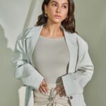 Shibani Dandekar Instagram – Was a special day dropping the teaser for Dabba Cartel at Next on Netflix @netflix_in 

Thank you to the team that was there for what was an incredibly memorable day 🌹 @devangmajethia you are a 🌟 

Thank you @faroutakhtar for holding my hand through all of it always ❤️ and Jimmy you knew this day was important and you showed up for the pictures. You’re such a sweet boy ❤️

outfit by @wear.ura 
jewels @axesouar.in 
heels @jimmychoo 
styling @sanyakapoor 
team @duh_rasmalai 
Hair @azima_toppo 
Photos @tanvigvora