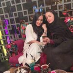 Shila Khodadad Instagram – روزهایی که با دوست خوب می گذرد ماندگار است  @parastoosalehi56 @asharestaurant