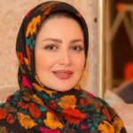 Shila Khodadad Instagram - شیلای عزیزم : خوشبختی ما در بودن باتو است و روز تولد تو تقدیر خوشبختی مان است زیباترین گلهای دنیا تقدیم به تو ، بهترین عشق دنیا، بهترین همسر و مادر تولدت مبارک فرزین، سامیار و ساتین