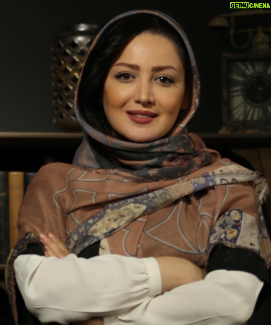 Shila Khodadad Instagram - انجماد قلبها را از خشکسالی چشمها میتوان فهمید...چشمی که گریستن نمیتواند زیستن نمیداند.