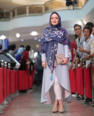 Shila Khodadad Instagram - جشن حافظ.....با تشكر از اقاى فرهاد هاشمى عزيز براى ديزاين و دوخت مانتوم