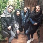 Shila Khodadad Instagram - عکس قدیمی با دوستان قدیمی❤️❤️❤️