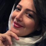 Shila Khodadad Instagram - خوشبختى يعنى : دل خوش داشتن، در کنار کسانی که دوستشون داری . تولدت مبارك همسر نازنينم تولدت مبارك مامان مهربونم ، از طرف فرزين و ساميار