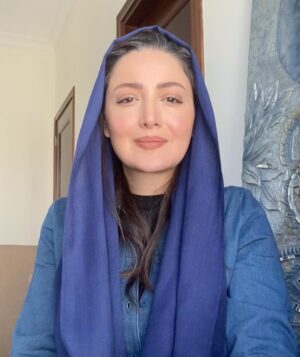 Shila Khodadad Instagram - باشین ساغ اولسون خوی...این شماره تلفنی که میتونین تماس بگیرین که کمکهاتون رو درب منزل ازتون تحویل بگیرن .یک صفحه اینستاگرام هم تگ کردم اگه خواستین دایرکت بگذارین
۰۹۱۲۳۹۹۵۱۴۱ ممنون از کمکهاتون.سرتون سلامت