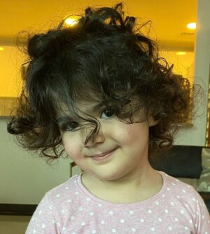 Shila Khodadad Instagram - من برای چالش لبخند عکس از این زیباتر و دلچسب تر پیدا نکردم🦋🦋🦋❤️❤️❤️❤️❤️❤️❤️❤️❤️❤️❤️❤️❤️❤️❤️❤️❤️❤️❤️❤️❤️❤️❤️❤️❤️