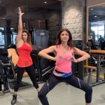 Shilpa Shetty Instagram - Sab taal-mel ka khel! As long as you keep moving you will stay motivated... 💪 What are you doing to stay motivated this leap day? Swasth Raho, Mast Raho 💪 @yashmeenchauhan #MondayMotivation #Fitness #SwasthRahoMastRaho #FitIndia #motivation