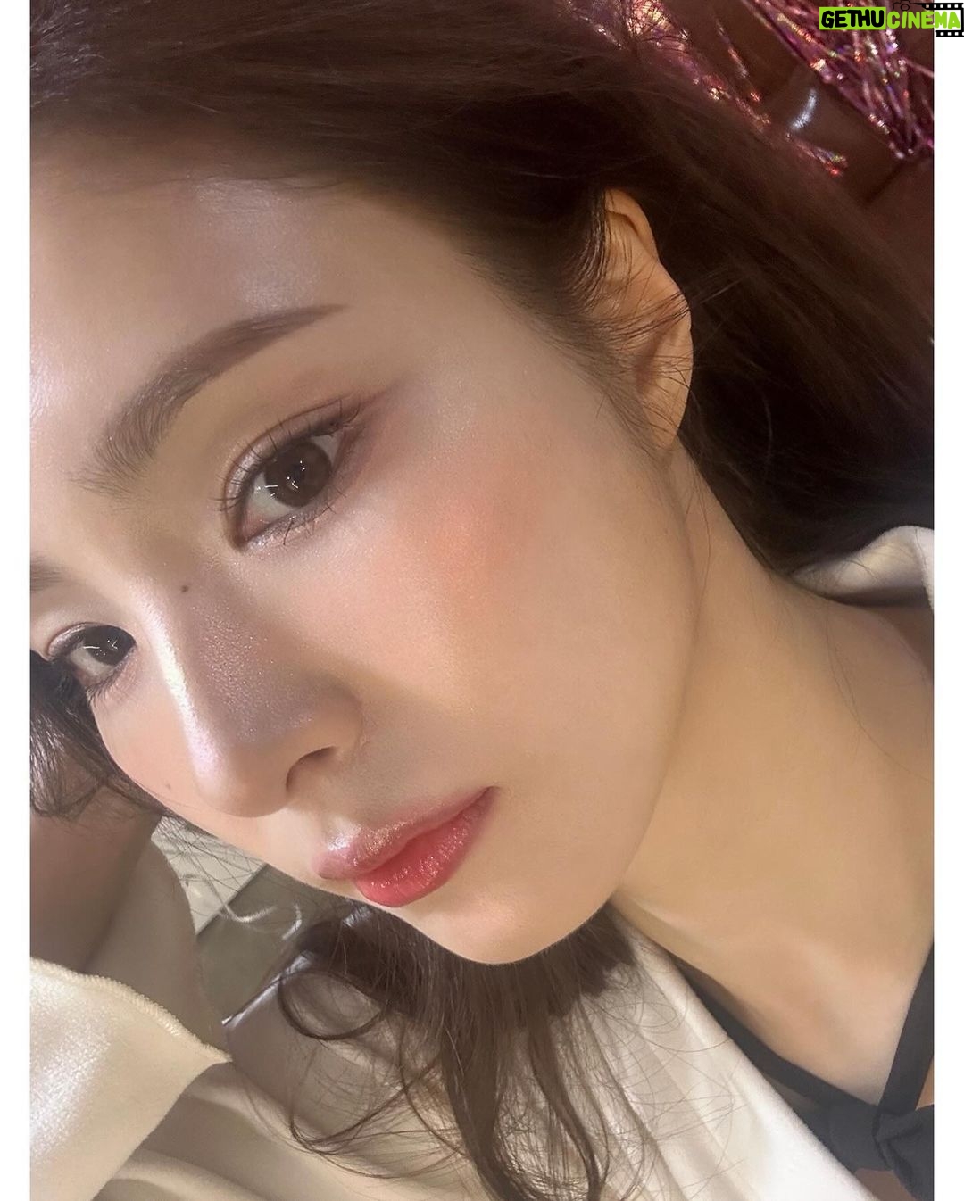 Shin Se-kyung Instagram - @banilaco_official π λ κ³ λ§μμ λ°μ½β¨π«ΆπΌ