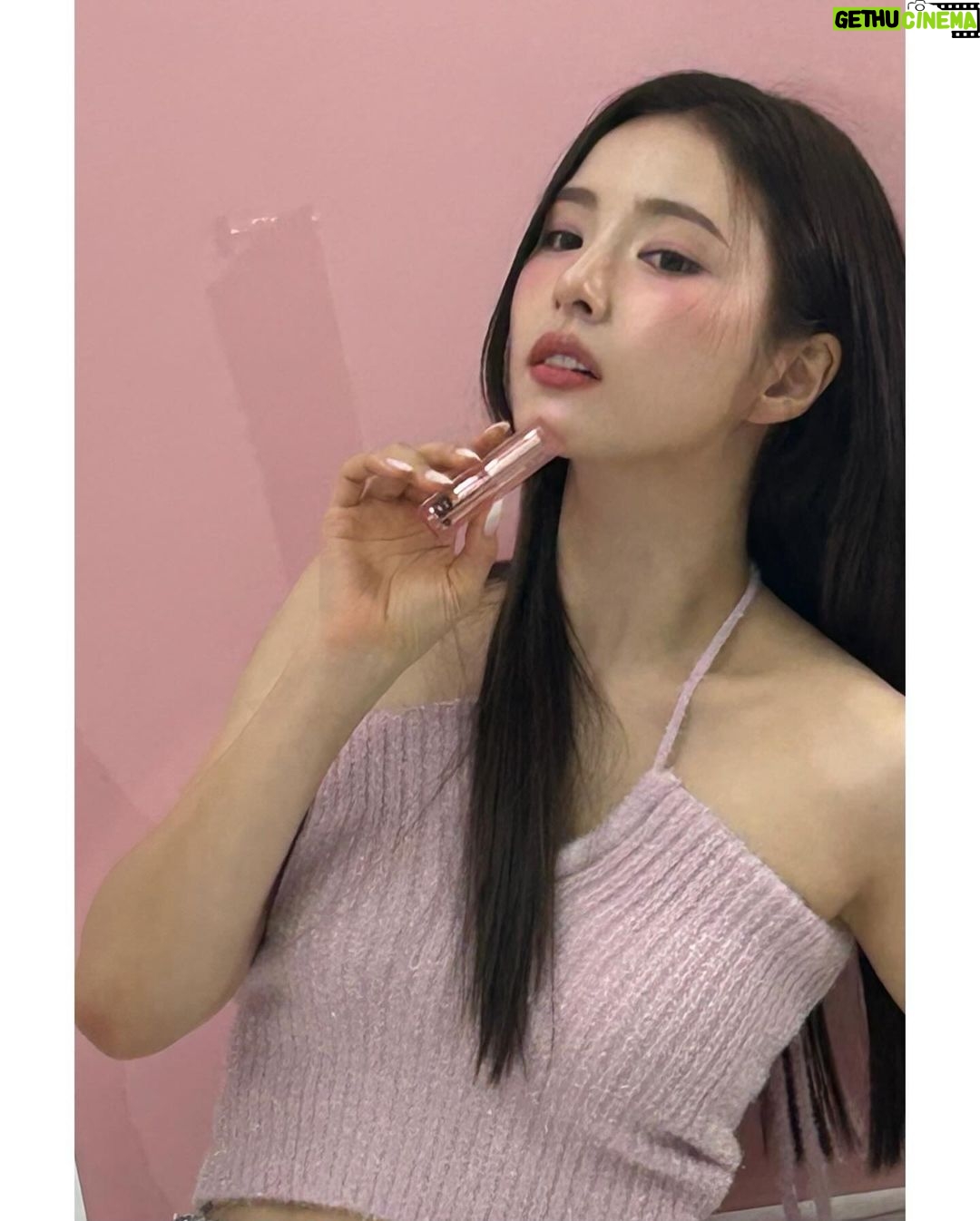 Shin Se-kyung Instagram - @banilaco_official π λ κ³ λ§μμ λ°μ½β¨π«ΆπΌ