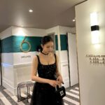 Shin Se-kyung Instagram - 파리에서 @rogervivier ✨👠👛🍸