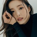Shin Se-kyung Instagram - @allurekorea ✨🫶🏼 #아라문의검