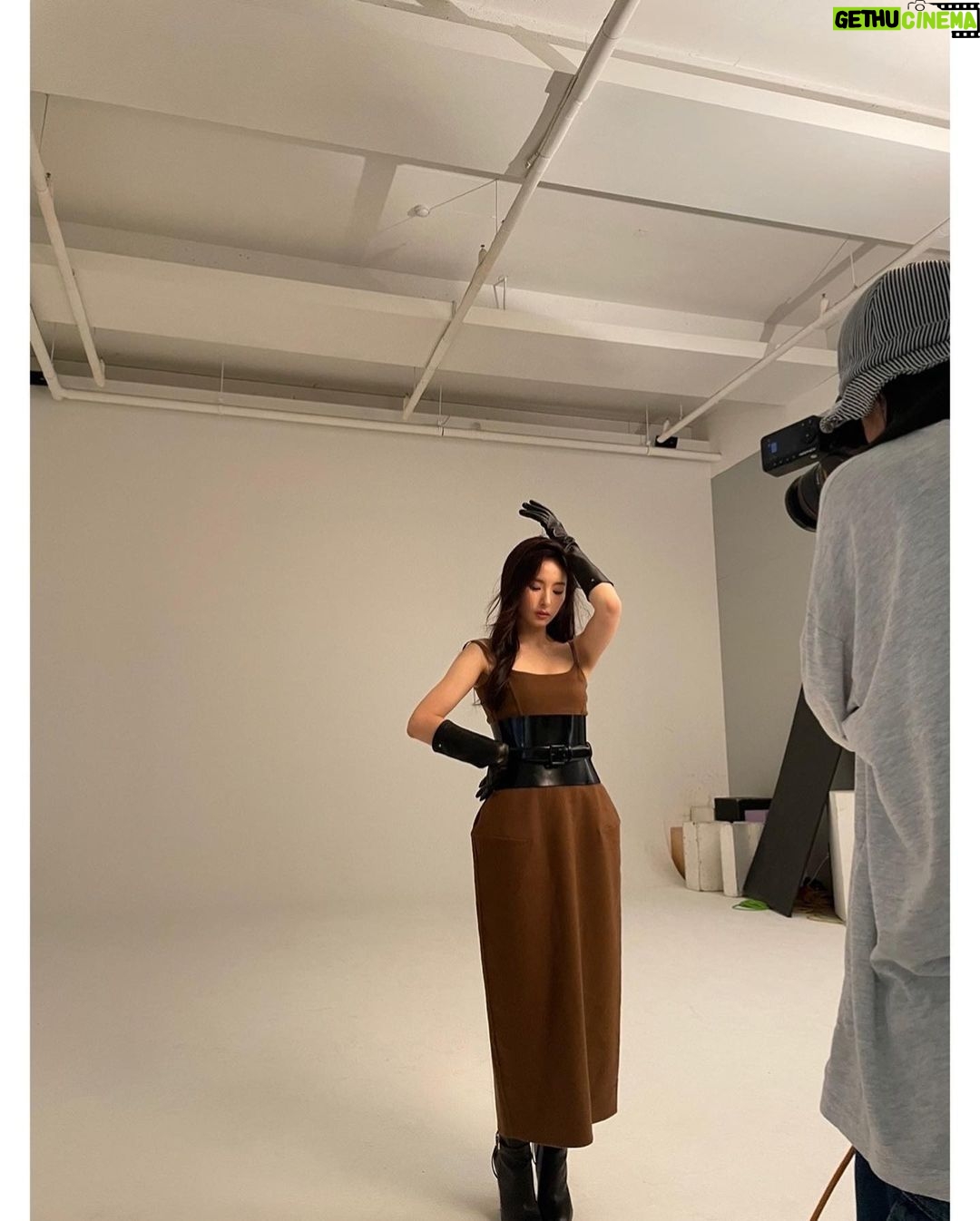 Shin Se-kyung Instagram - @allurekorea ✨😌