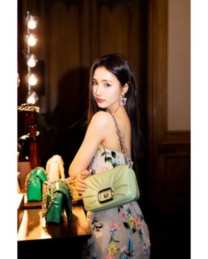 Shin Se-kyung Instagram - #LaMaisonVivier ✨