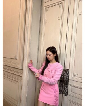 Shin Se-kyung Instagram - ❤️