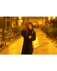 Shin Se-kyung Instagram - 사진 넘 좋아서 피드에 기록하기🌝 ⠀ 📷by @_shimynam