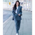 Shin Se-kyung Instagram - @rogervivier🤍✨
