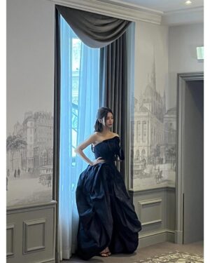 Shin Se-kyung Instagram - 파리에서 로저비비에와..✨ #VivierOptical #RogerVivier #GherardoFelloni