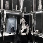 Shin Ye-eun Instagram - #광고 @graff 영국의 하이주얼리 브랜드💎#그라프 아름다운 날갯짓과 자유로움을 표현 한 버터플라이 컬렉션은 행운을 불러다준데요🦋! 그라프 신세계 강남 살롱에서 만나요!