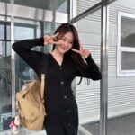 Shin Ye-eun Instagram - #헤이즈 와 함께하게 되었습니다🩵🤍 행복합시다🌸 #헤이즈 #여성용품