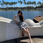 Shin Ye-eun Instagram - 귀여운게 많아🥿👡 그리고🐶 Waikiki, Hawaii