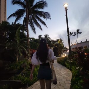 Shin Ye-eun Instagram - 🌴