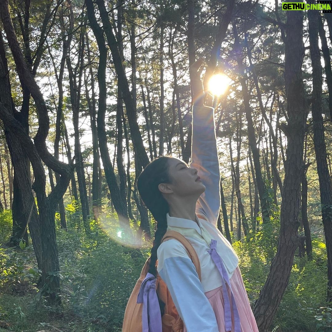 Shin Ye-eun Instagram - 마지막 날이 오네요 #꽃선비열애사 최종화 잠시후 10시 함께 해주세요🌸