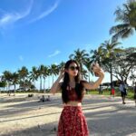 Shin Ye-eun Instagram - 오늘도 꽃선비 보러가자❤️ 잠시후 10시 sbs Waikiki, Hawaii