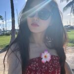 Shin Ye-eun Instagram - 오늘도 꽃선비 보러가자❤️ 잠시후 10시 sbs Waikiki, Hawaii
