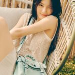 Shin Ye-eun Instagram - #MulberryEngland 👜💼