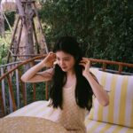 Shin Ye-eun Instagram - allure coming soon🤍💚