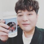 Shindong Instagram - 오늘까지 #EXO #Obsession 총 17편의 영상 업로드를 잘 마무리했습니다! 좋은 기회주셔서 감사합니다. 잘봐주신 #EXO #엑소엘 #ELF 까지도 감사해요! 준비하면서 부터 너무 좋았고 끝까지 모두 수고하셨습니다~^^ #왈랄라 특히 수고했다. 다른작품으로 또 좋은소식 들고올께요. #신동 #감독 feat.커피잘마셨어요~^^ #위아원 #사랑하자 #슈퍼주니어에요 #다죽여