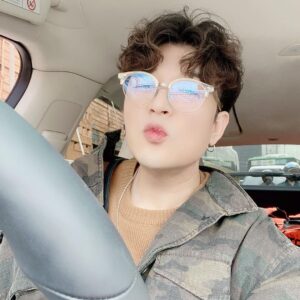 Shindong Instagram - 🚙