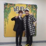 Shindong Instagram - 오늘 #마법사 를 만나고 왔다. 하지만 마법으로 #백만유튜버 는 할 수 없다고 했다.. #약속지킴 #이은결짱 —— 근데.. 공연보는데 정말 눈물이 날정도로 너무 감동적이고 멋졌습니다 아이디어도 너무 좋고.. 형 진짜 존경!^^ 그리고 이은결씨 공연은 아직 본적없음..