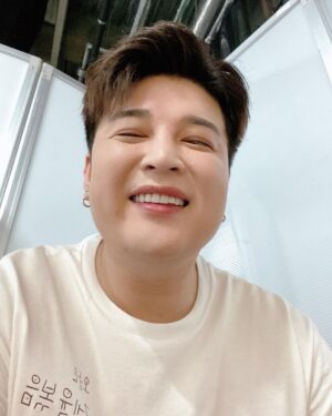 Shindong Instagram - #슈퍼쇼8 #엘프 #고마워 #수고했어