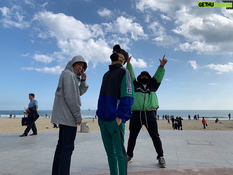 Shindong - 154K Likes - #부산 #조아요 #SED #마무리는불고기