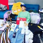 Shindong Instagram - #생일선물 #고맙습니다 #감동 행복한 표정 보이지? ㅎㅎㅎㅎ #인증샷
