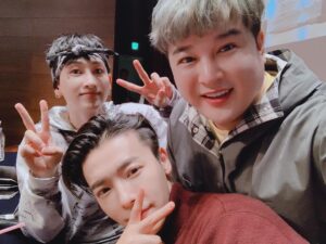 Shindong Instagram - #디앤이 #스케줄이같은장소여서 #놀러갔음요