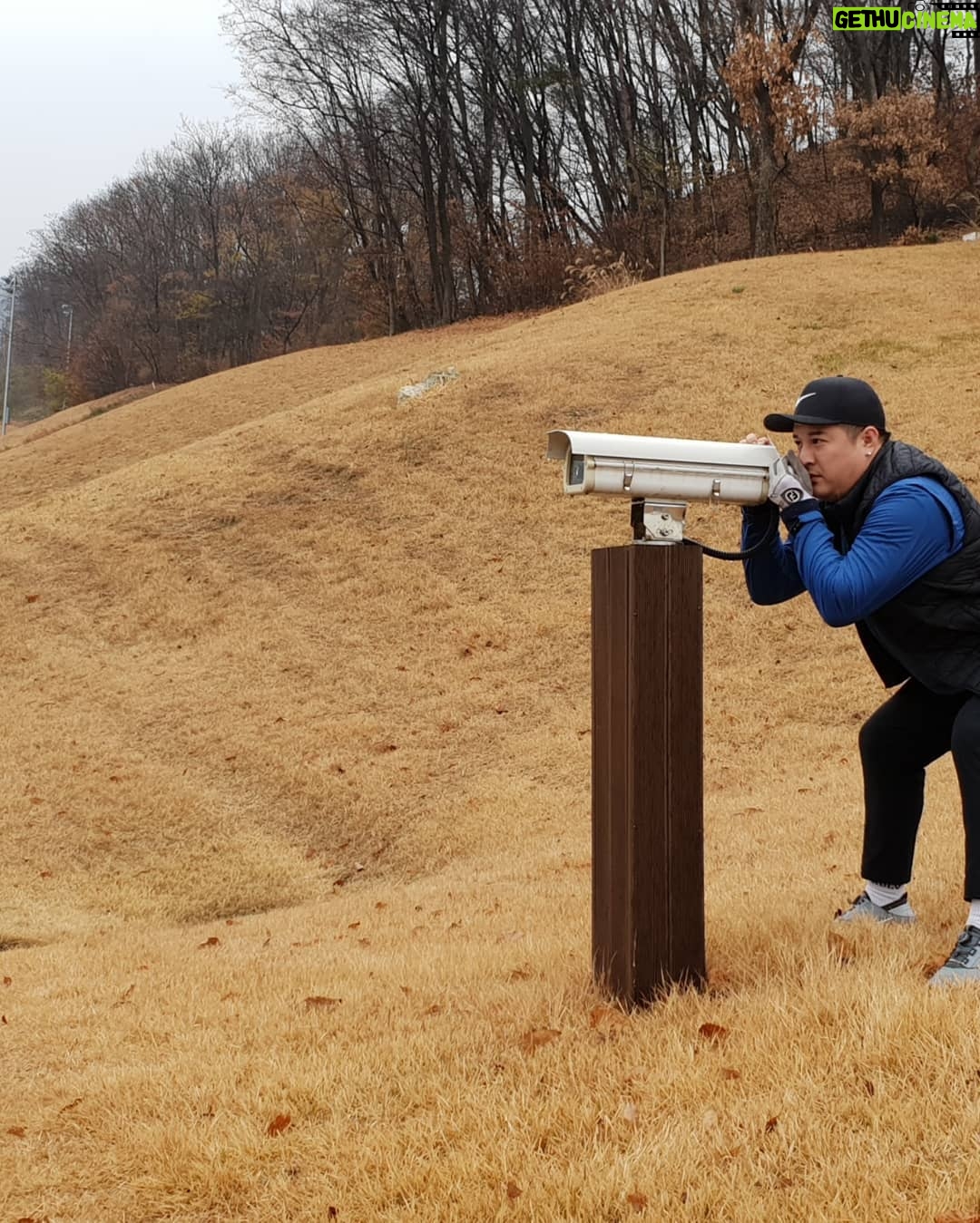 Shindong Instagram - #신동 #나스모촬영 #신감독 #뜻밖의스쿼트 #박도희 <--캐디님 성함 ㅋㅋ 나 진짜 이름 태그했음 ㅋㅋ