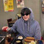 Shindong Instagram - 💁 [사진 제목] 📷 어디보고있게 / 이거 찍으라고 / 제로콜라 남친짤 / 음식과 투샷 / 더빱아 / 달려 / 하나 줄까? / 두개 다 내꺼