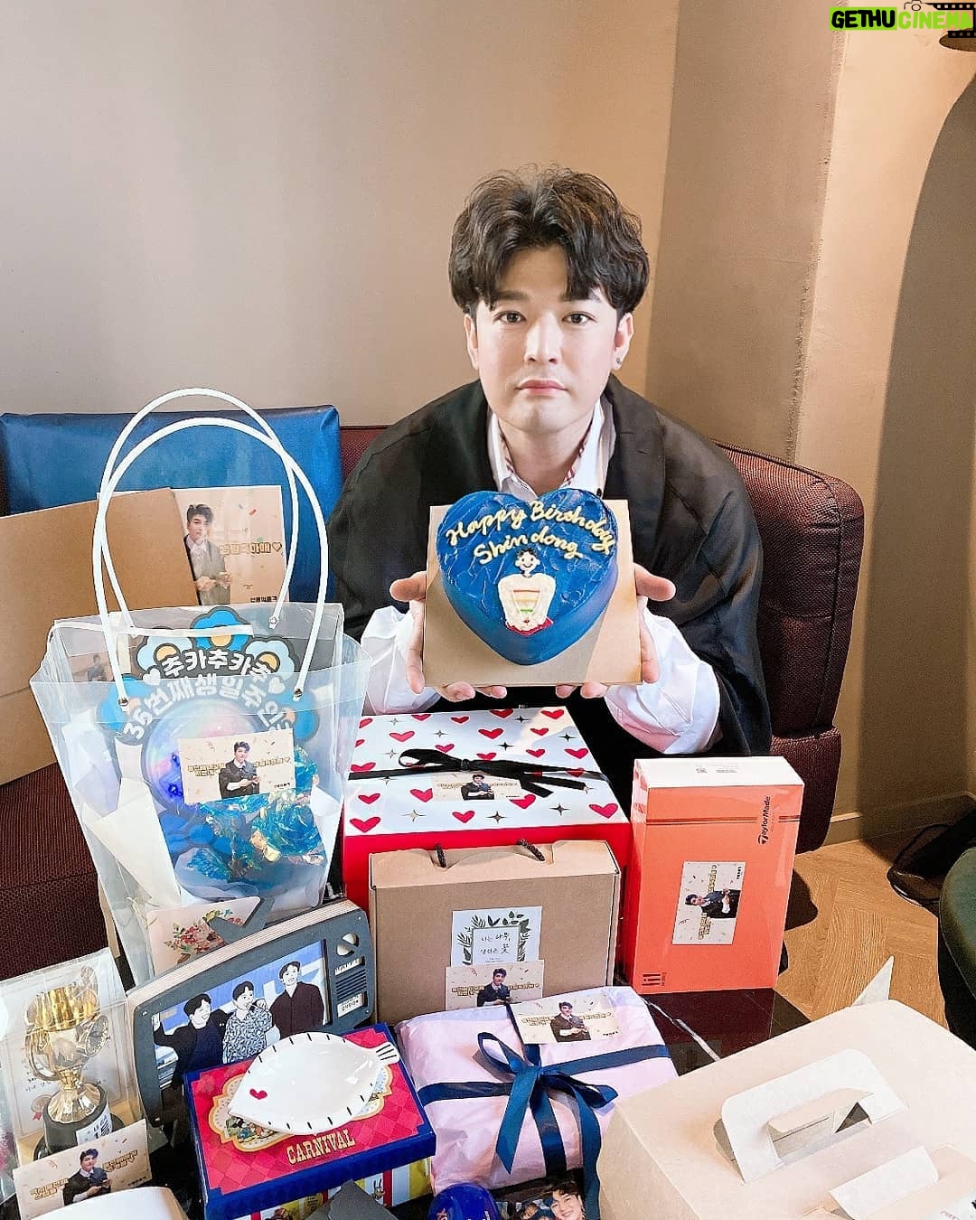 Shindong - 158.1K Likes - #생일이야 #고마워 #2탄