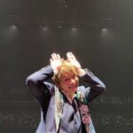 Shingo Katori Instagram - #ぴあアリーナMM でのLIVEからもう1ヶ月たったね nextは石川 1ヶ月以上あいだ空いてるけど 大丈夫かなぁ 振付とか歌とか ちゃんと覚えているかなぁ 大丈夫だよ やれば出来る子だから！ 上野樹里ちゃんのラジオに呼んでもらったよ 聴いてくれたかな ラジオから流れる 『 ひとりきりのふたり 』で 整ったよ 明日も、一笑懸命テキトーに。だね もう9月だね そろそろ暑さ落ち着いてくれるかな 体調崩さないようにね ゆっくりね #BlackRabbit #じゅりノート #子って